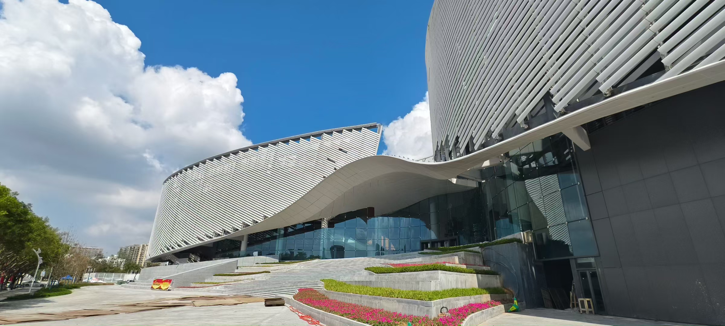 dbdf49d8-0af9-413b-95df-30b859f15f80